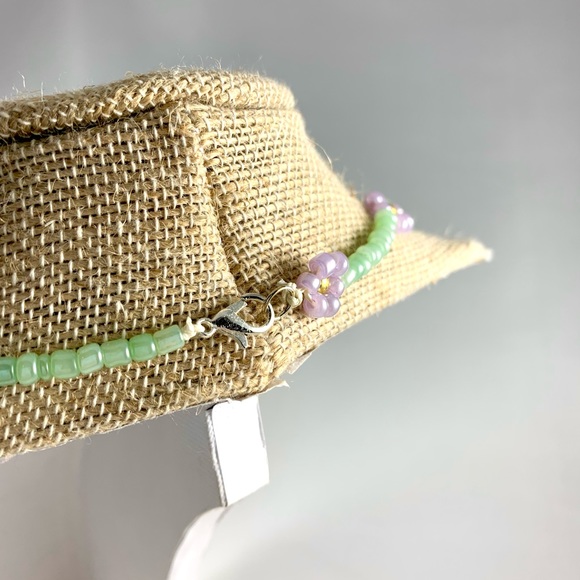 beaded daisy chain choker - Picture 2 of 4